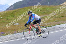 Photo #2410827 | 26-07-2022 11:44 | Passo Dello Stelvio - Peak BICYCLES