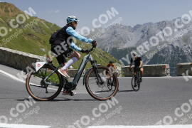 Photo #3528486 | 18-07-2023 12:54 | Passo Dello Stelvio - Prato side BICYCLES