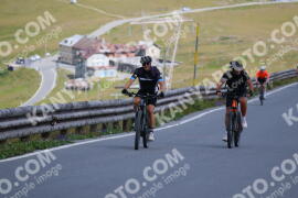 Photo #2410343 | 26-07-2022 10:56 | Passo Dello Stelvio - Peak BICYCLES