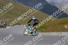 Photo #2390911 | 24-07-2022 12:57 | Passo Dello Stelvio - Peak BICYCLES