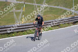 Photo #2428992 | 29-07-2022 10:03 | Passo Dello Stelvio - Peak BICYCLES