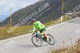 Photo #2460525 | 31-07-2022 11:42 | Passo Dello Stelvio - Peak BICYCLES
