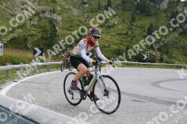 Photo #2596058 | 11-08-2022 14:00 | Pordoi Pass BICYCLES