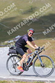 Photo #2487136 | 02-08-2022 13:03 | Passo Dello Stelvio - Peak BICYCLES