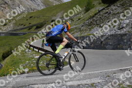 Photo #3176420 | 20-06-2023 10:35 | Passo Dello Stelvio - Waterfall curve BICYCLES