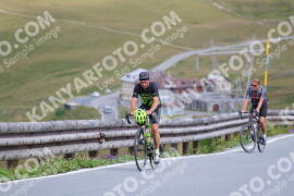 Photo #2410165 | 26-07-2022 10:25 | Passo Dello Stelvio - Peak BICYCLES