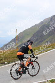 Foto #2458733 | 31-07-2022 10:47 | Passo Dello Stelvio - die Spitze BICYCLES