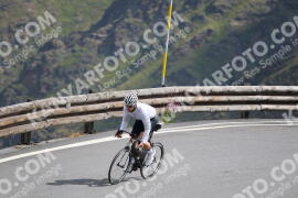 Photo #2423553 | 27-07-2022 10:50 | Passo Dello Stelvio - Peak BICYCLES