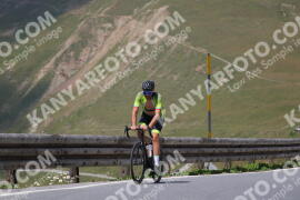Photo #2392819 | 24-07-2022 13:32 | Passo Dello Stelvio - Peak BICYCLES