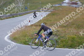Photo #2434218 | 29-07-2022 13:11 | Passo Dello Stelvio - Peak BICYCLES