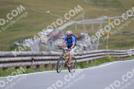 Photo #2410466 | 26-07-2022 11:11 | Passo Dello Stelvio - Peak BICYCLES