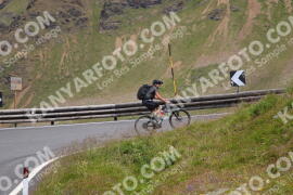 Foto #2413679 | 25-07-2022 13:22 | Passo Dello Stelvio - die Spitze BICYCLES