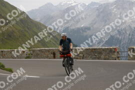 Photo #3259592 | 27-06-2023 16:15 | Passo Dello Stelvio - Prato side BICYCLES