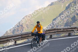 Photo #2401368 | 25-07-2022 11:00 | Passo Dello Stelvio - Peak BICYCLES