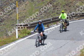 Photo #2489462 | 02-08-2022 14:21 | Passo Dello Stelvio - Peak BICYCLES