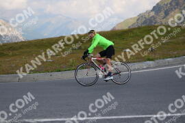 Photo #2382957 | 24-07-2022 10:57 | Passo Dello Stelvio - Peak BICYCLES