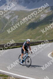 Photo #2413731 | 25-07-2022 13:33 | Passo Dello Stelvio - Peak BICYCLES