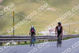 Photo #2411278 | 26-07-2022 12:36 | Passo Dello Stelvio - Peak BICYCLES