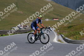 Photo #2385180 | 24-07-2022 11:28 | Passo Dello Stelvio - Peak BICYCLES