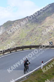 Foto #2465082 | 31-07-2022 15:38 | Passo Dello Stelvio - die Spitze BICYCLES