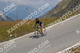 Foto #2411404 | 25-07-2022 12:09 | Passo Dello Stelvio - die Spitze BICYCLES