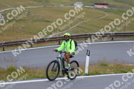 Foto #2459862 | 31-07-2022 11:27 | Passo Dello Stelvio - die Spitze BICYCLES