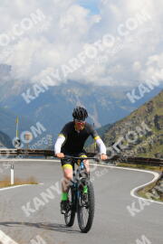 Foto #2423678 | 27-07-2022 11:13 | Passo Dello Stelvio - die Spitze BICYCLES