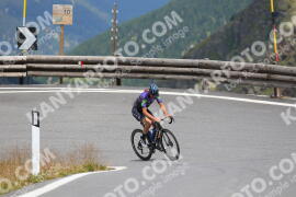 Photo #2422957 | 27-07-2022 13:14 | Passo Dello Stelvio - Peak BICYCLES