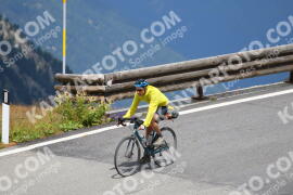 Photo #2422919 | 27-07-2022 13:02 | Passo Dello Stelvio - Peak BICYCLES