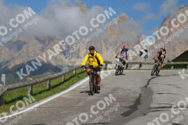 Photo #2573326 | 10-08-2022 10:06 | Pordoi Pass BICYCLES