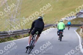 Photo #2486687 | 02-08-2022 12:49 | Passo Dello Stelvio - Peak BICYCLES