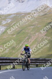 Photo #2410268 | 26-07-2022 10:36 | Passo Dello Stelvio - Peak BICYCLES