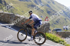 Photo #4015629 | 22-08-2023 09:34 | Passo Dello Stelvio - Prato side BICYCLES