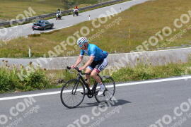 Photo #2422991 | 27-07-2022 13:22 | Passo Dello Stelvio - Peak BICYCLES