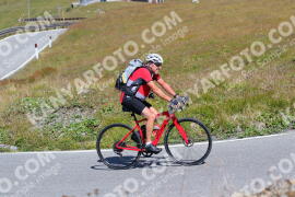 Photo #2429292 | 29-07-2022 11:04 | Passo Dello Stelvio - Peak BICYCLES