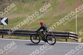 Photo #2411766 | 25-07-2022 12:17 | Passo Dello Stelvio - Peak BICYCLES