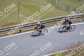 Foto #2423692 | 27-07-2022 11:17 | Passo Dello Stelvio - die Spitze BICYCLES