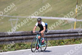 Photo #2429672 | 29-07-2022 11:45 | Passo Dello Stelvio - Peak BICYCLES