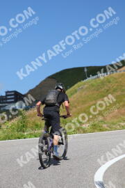 Photo #2501056 | 04-08-2022 11:37 | Sella Pass BICYCLES