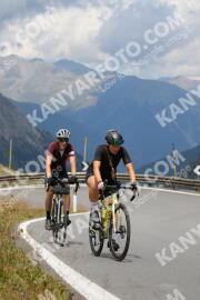Photo #2423042 | 27-07-2022 13:39 | Passo Dello Stelvio - Peak BICYCLES