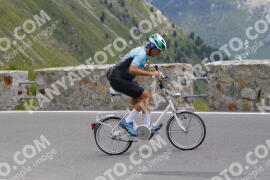 Photo #3605938 | 28-07-2023 13:04 | Passo Dello Stelvio - Prato side BICYCLES