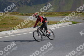 Foto #2378358 | 24-07-2022 09:59 | Passo Dello Stelvio - die Spitze BICYCLES