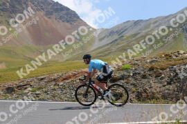 Foto #2411585 | 25-07-2022 12:15 | Passo Dello Stelvio - die Spitze BICYCLES