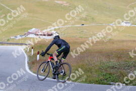 Photo #2486405 | 02-08-2022 12:43 | Passo Dello Stelvio - Peak BICYCLES