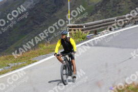 Photo #2463319 | 31-07-2022 13:24 | Passo Dello Stelvio - Peak BICYCLES