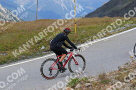Photo #2445408 | 30-07-2022 14:38 | Passo Dello Stelvio - Peak BICYCLES
