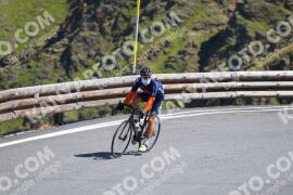 Photo #2429351 | 29-07-2022 11:11 | Passo Dello Stelvio - Peak BICYCLES