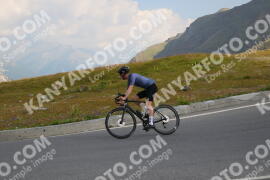 Photo #2380368 | 24-07-2022 10:26 | Passo Dello Stelvio - Peak BICYCLES