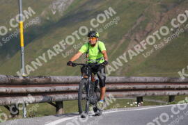 Photo #2377090 | 24-07-2022 09:39 | Passo Dello Stelvio - Peak BICYCLES