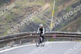 Photo #2445183 | 30-07-2022 14:22 | Passo Dello Stelvio - Peak BICYCLES